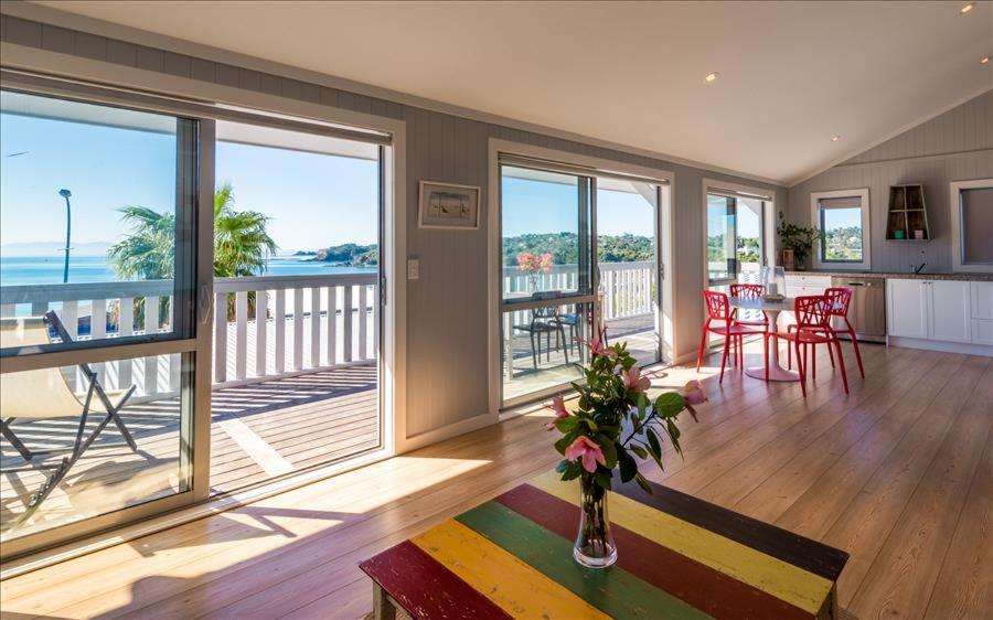 The Waiheke Pad - In The Heart Of Oneroa! Βίλα Εξωτερικό φωτογραφία
