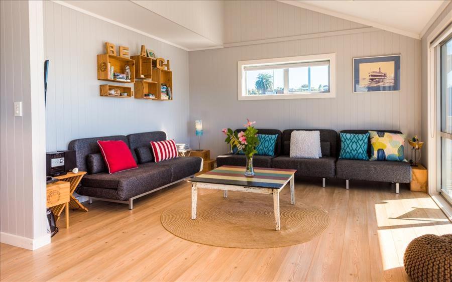 The Waiheke Pad - In The Heart Of Oneroa! Βίλα Εξωτερικό φωτογραφία