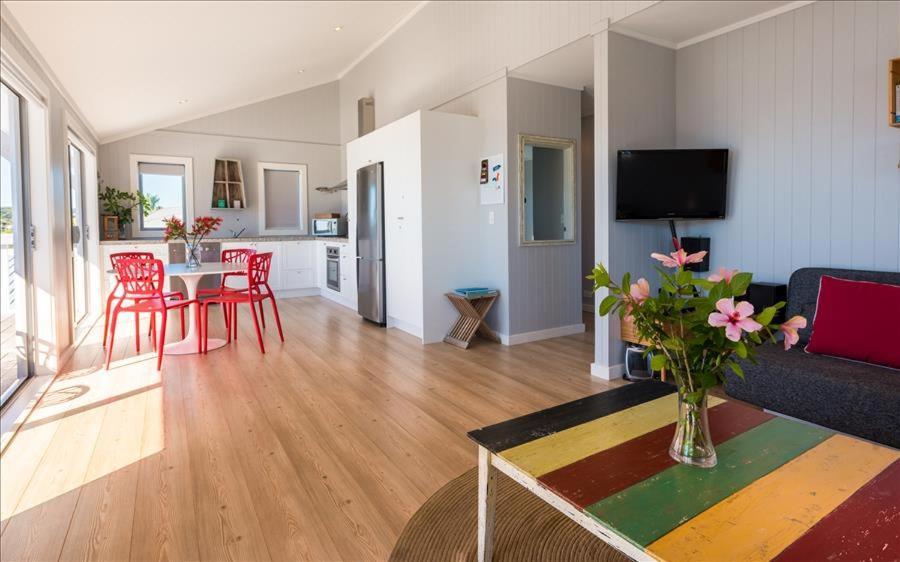 The Waiheke Pad - In The Heart Of Oneroa! Βίλα Εξωτερικό φωτογραφία