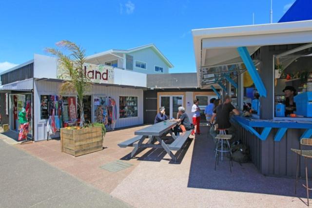 The Waiheke Pad - In The Heart Of Oneroa! Βίλα Εξωτερικό φωτογραφία